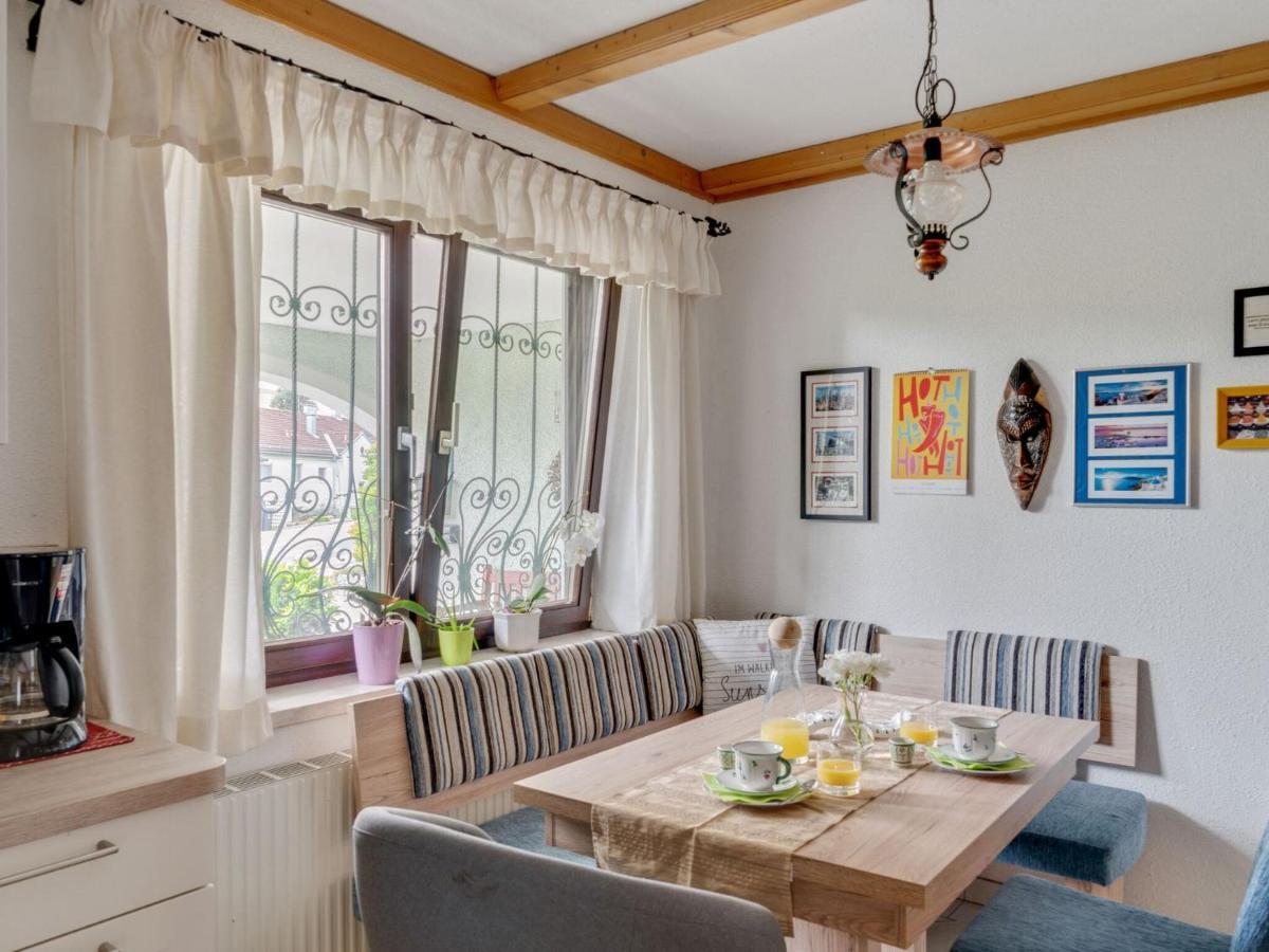 Cosy Apartment In Oed Hling With Garden Mauer bei Amstetten Екстериор снимка