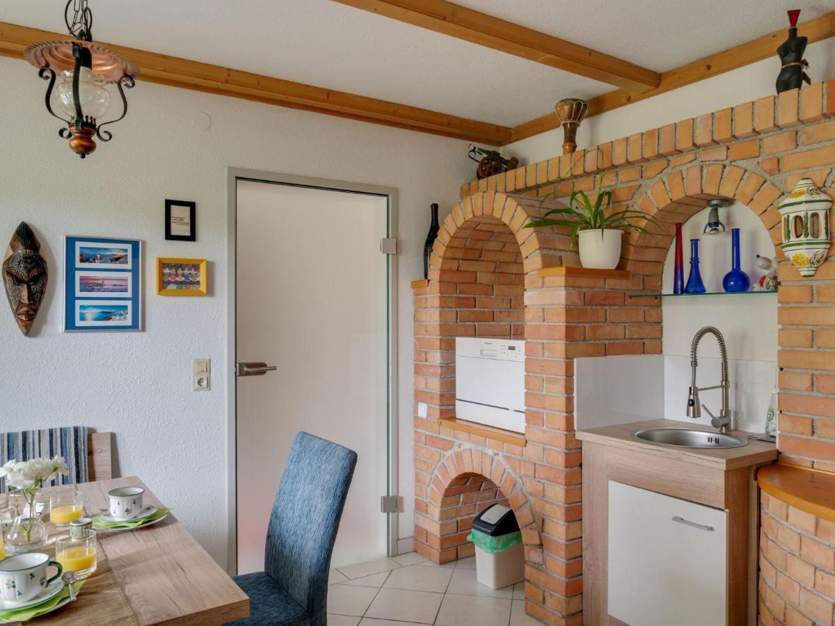 Cosy Apartment In Oed Hling With Garden Mauer bei Amstetten Екстериор снимка